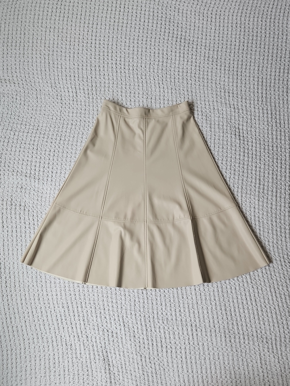 Banana Republic Veagn Leather Cream Midi Skirt